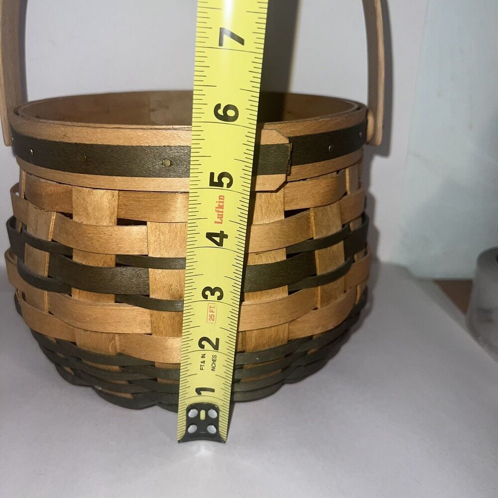 Vintage 1991 Christmas  Royce Craft Roscoe Village Basket Signed  DJR - Picture 10 of 16